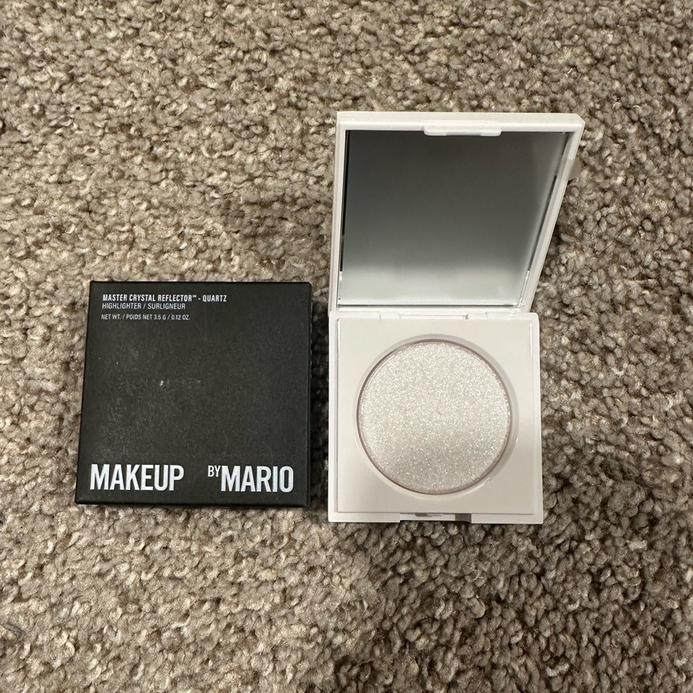 Makeup by Mario Master Crystal Reflector Highlighter- Quartz - Picture 2 of 3